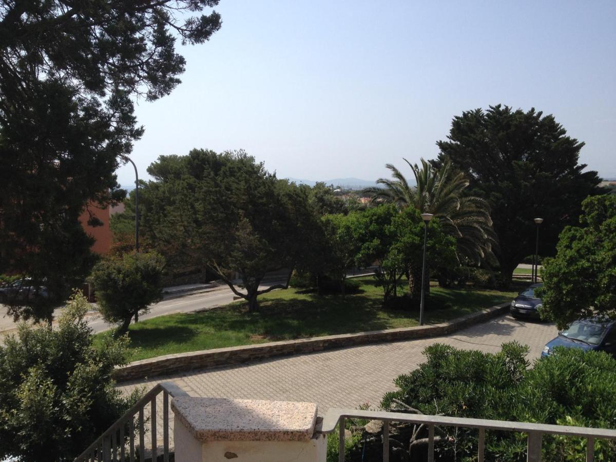 Bed and Breakfast Il Ginepro Di Стинтино Экстерьер фото