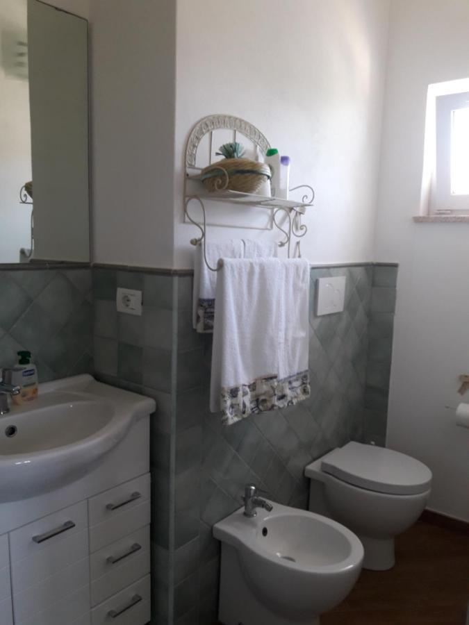 Bed and Breakfast Il Ginepro Di Стинтино Экстерьер фото